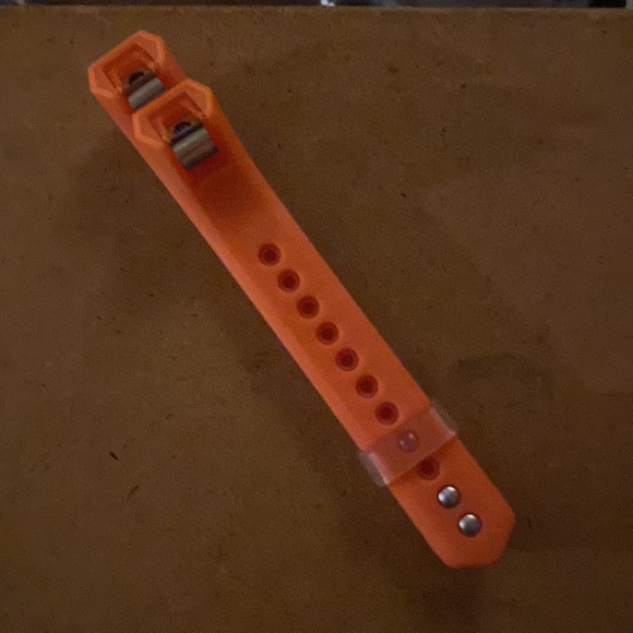 Fitbit Replacement Straps - Picture 2 of 5